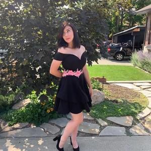 Meet your Posher, Lindsey